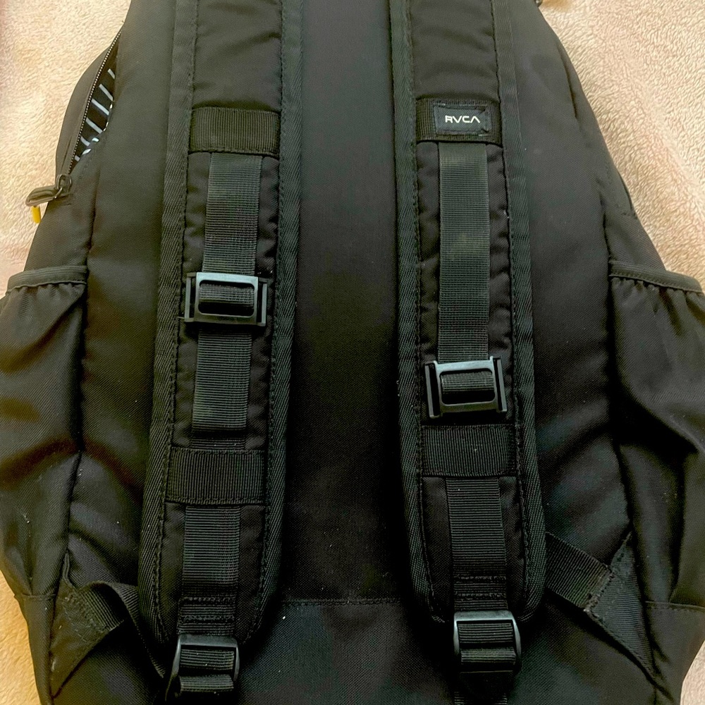 RVCA backpack - Picture 3 of 3